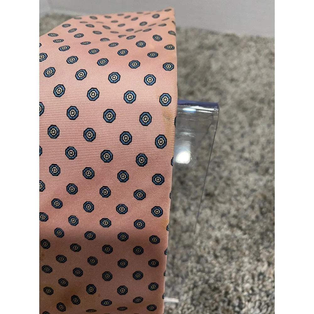 Necktie Accents by Hyatt Mens Peach Fair Silk Geometric Medallion One Size